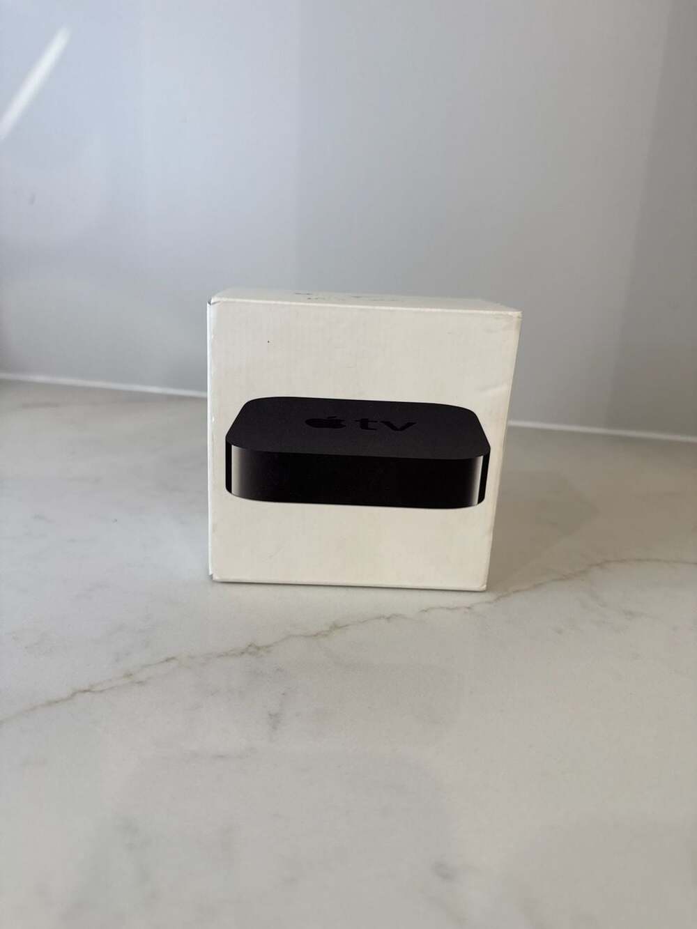 Apple TV (3rd Generation) 1080p HD Media Streamer Model A1427